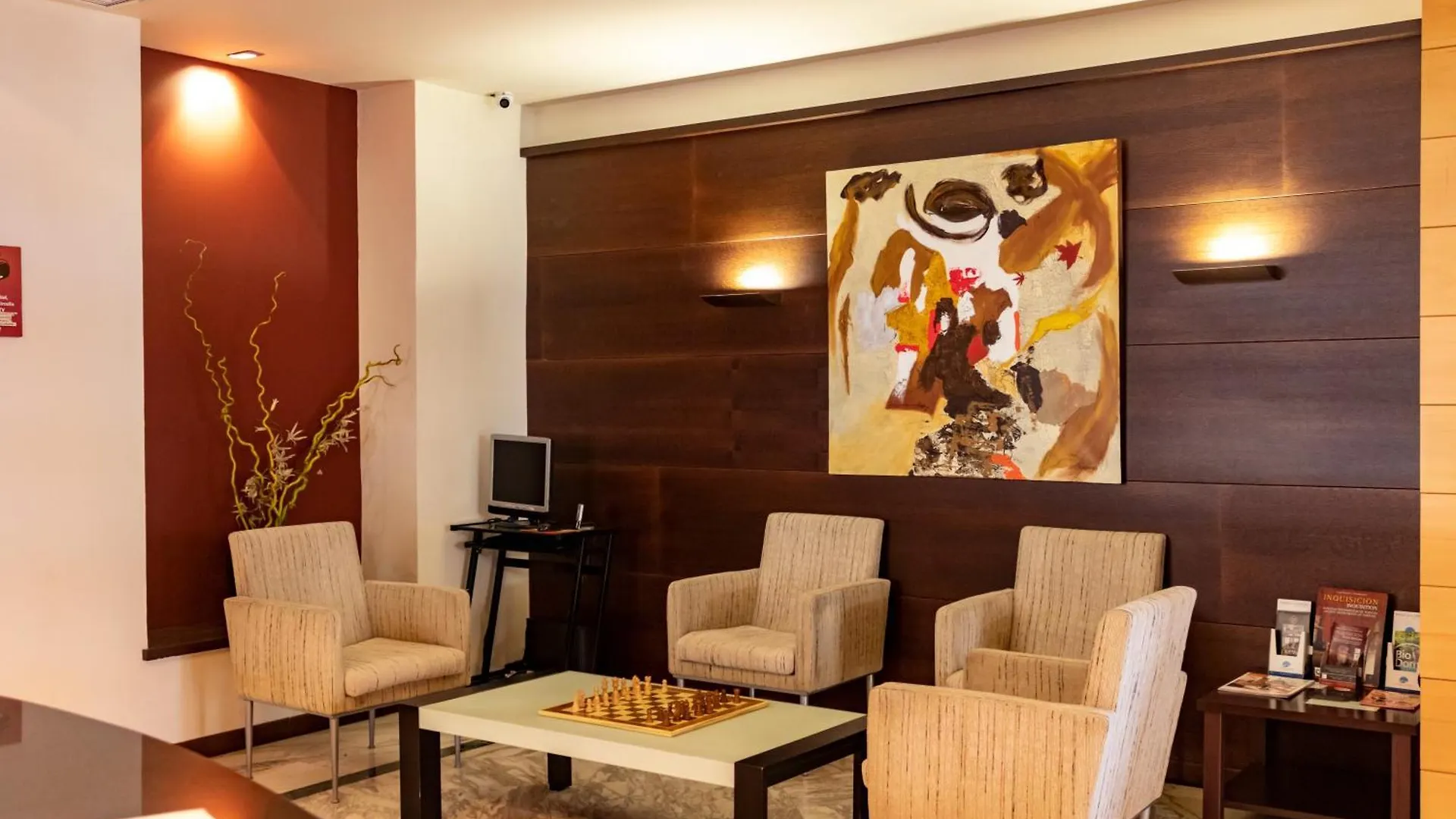 Hotel Philadelfia Peligros 2*,